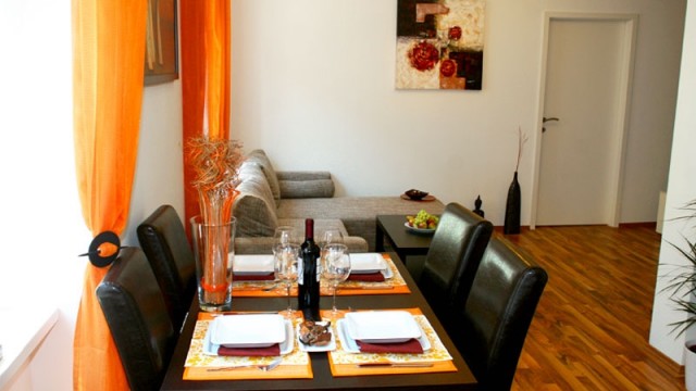 05. tisch