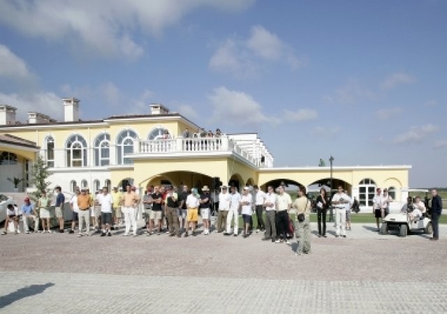 Апартаменты в комплексах Lighthouse Golf Resort и SPA-The Green District на гольф-курорте в Балчике, Болгария
