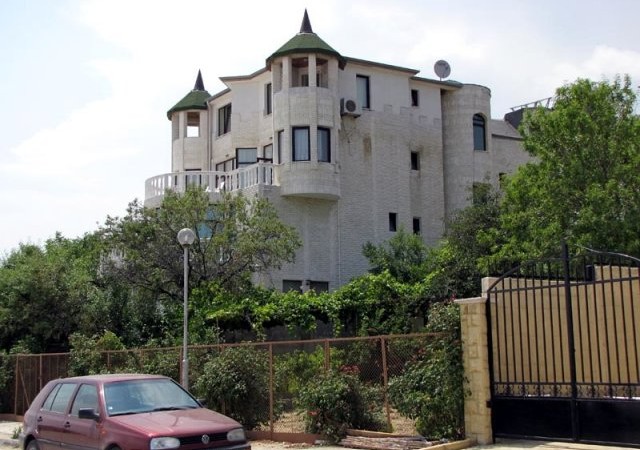 Houses - Varna Castle - 09
