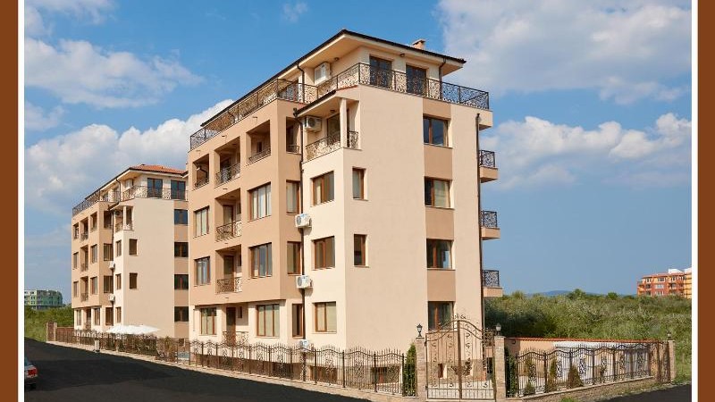 Квартиры в комплексе Stanny Court в 200 м от пляжа в городе Несебр, Болгария