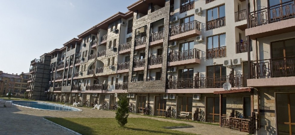Апартаменты в комплексе Panorama Bay 2 в 200 м от берега моря, в районе между курортами Солнечный берег и Святой Влас, Болгария