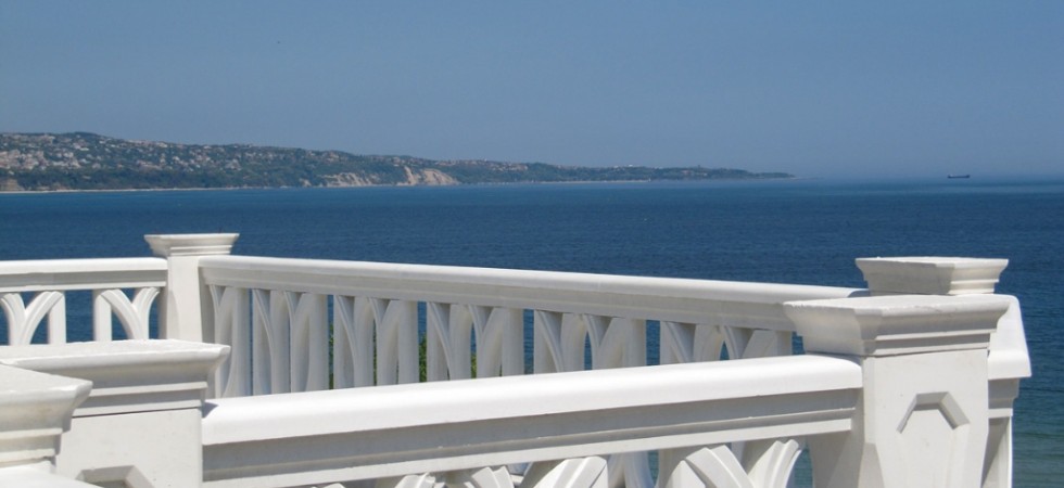 Varna South Bay (1)
